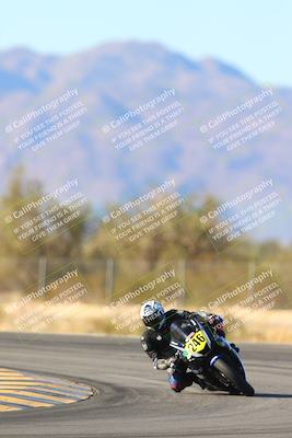 media/Jan-10-2025-CVMA Friday Practice (Fri) [[489e0da257]]/Group 4 and Trackday/Session 5 (Turn 7)/